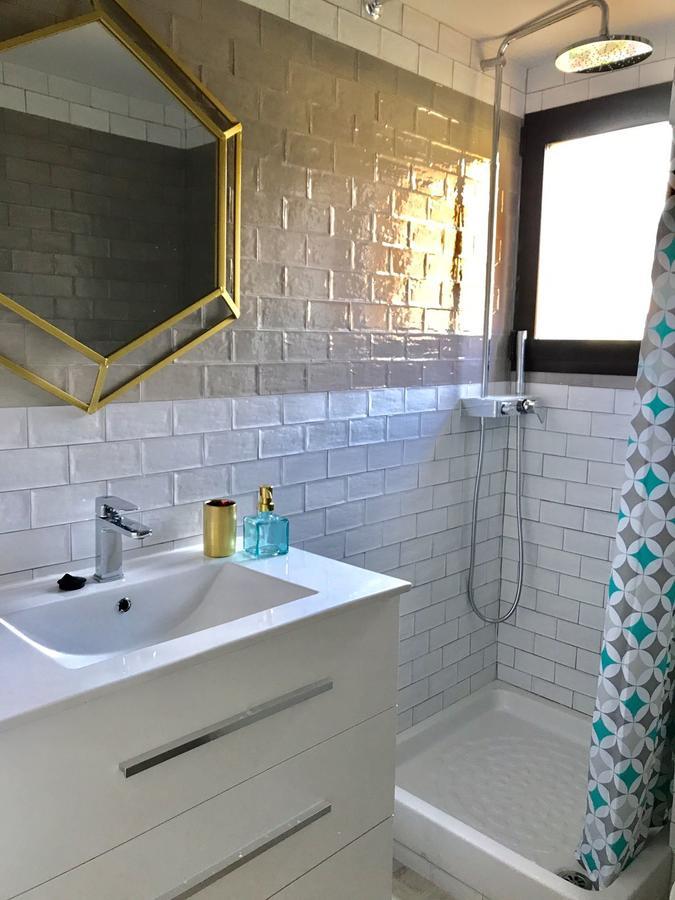 Luxury House 110 M2 On The Beach, Pool, Parking 토레몰리노스 외부 사진